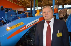 Директор департамента Минсельхоза России высказался за разные сроки проведения в Москве выставок сельхозтехники
