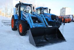 «Тракторные заводы» представили главе Минпромторга России инновационные машины